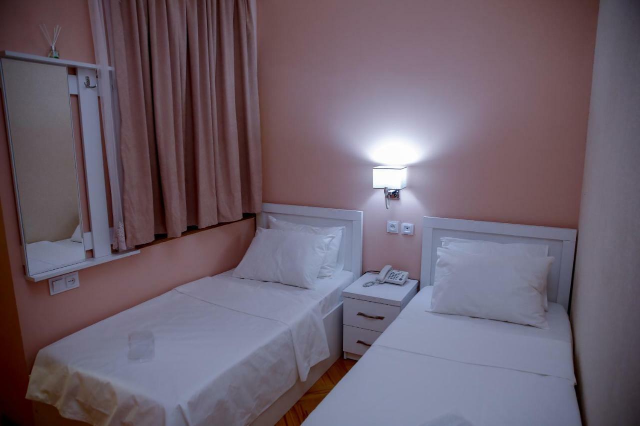 Euphoria Mariam Hostel Тбилиси Екстериор снимка